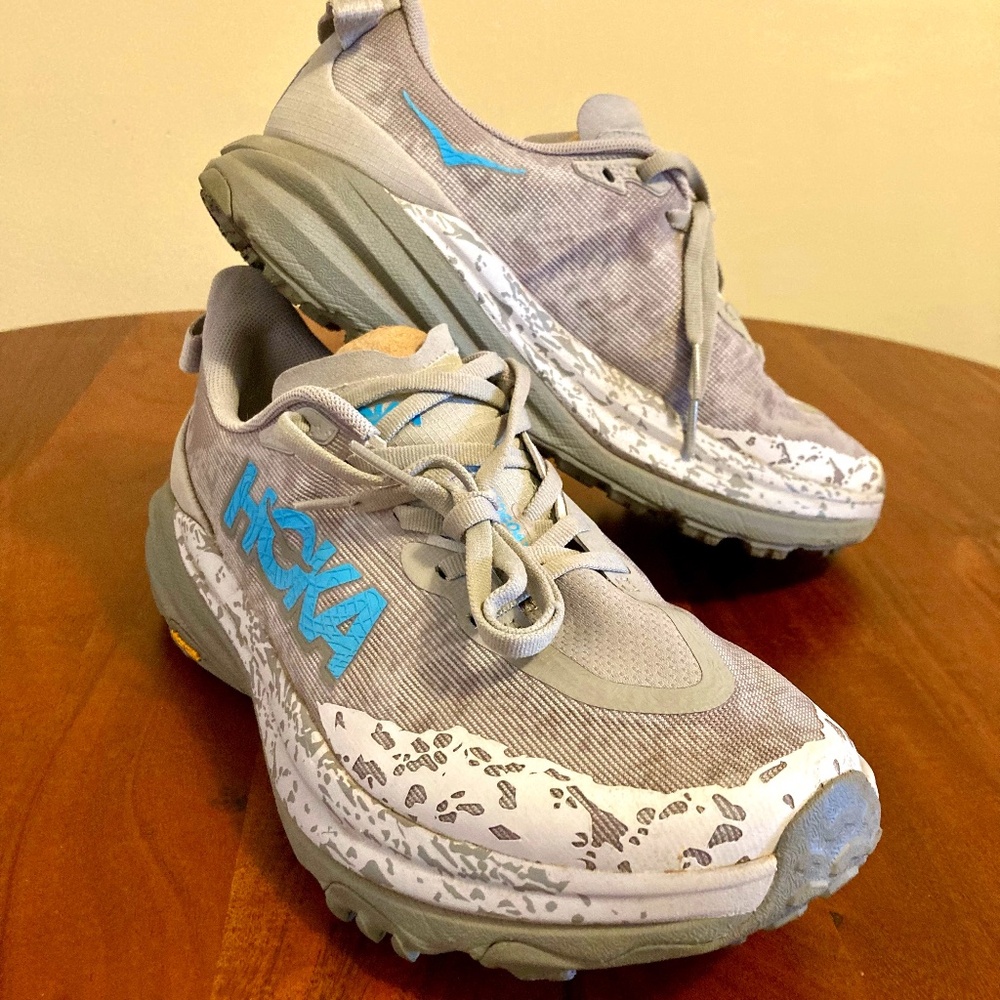 Hoka Women's Speedgoat 6 Trail Running Shoe, Size 8.5W, Stellar Grey/Asteroid